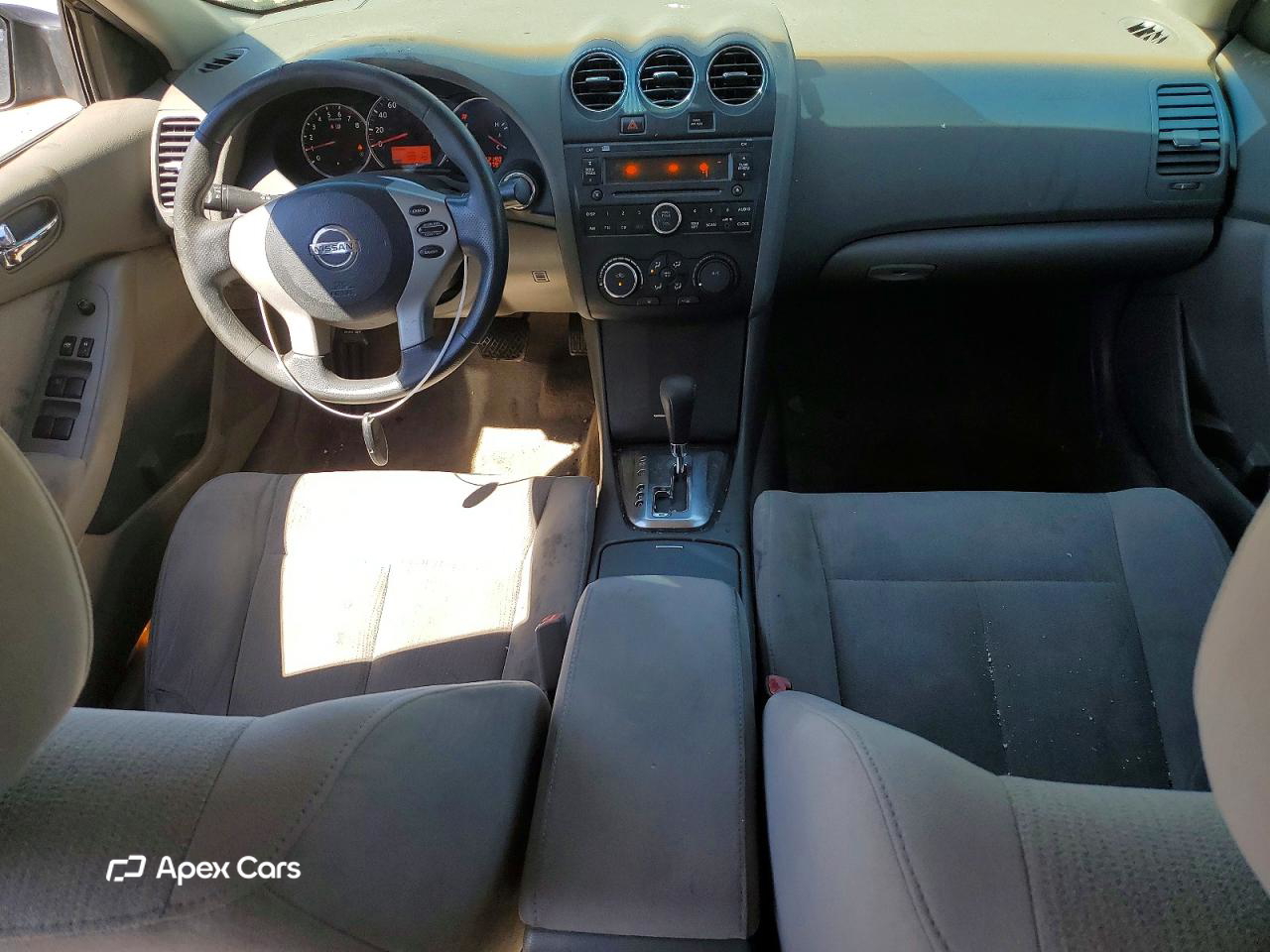 Nissan Altima 2012
