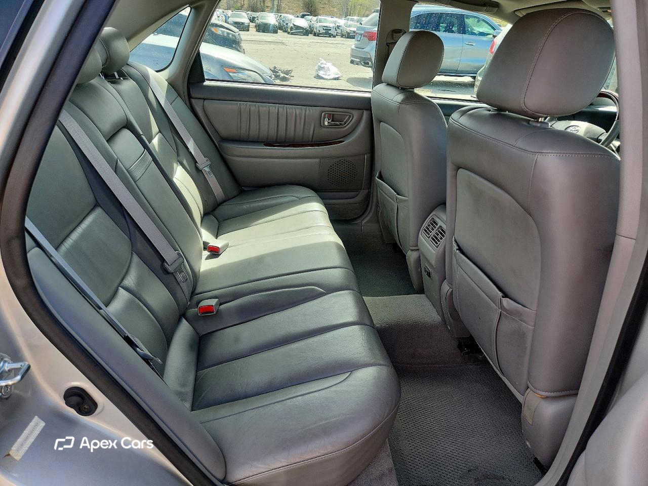 Toyota Avalon 2003