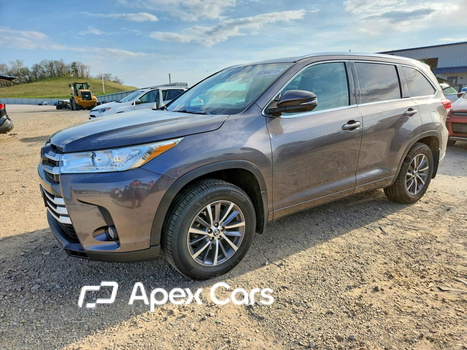 Toyota Highlander 2017 - Image 1 of 13