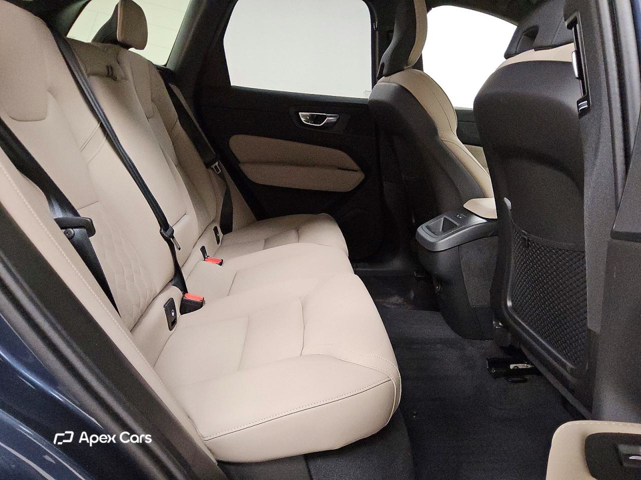 Volvo XC60 2026
