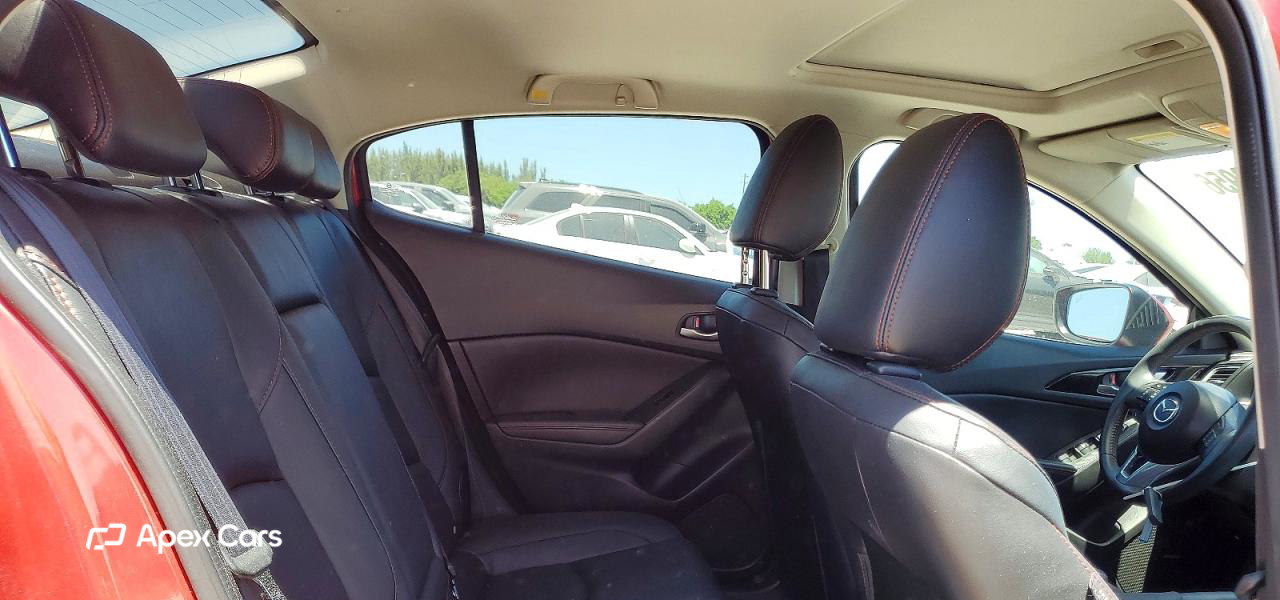 Mazda 3 2015