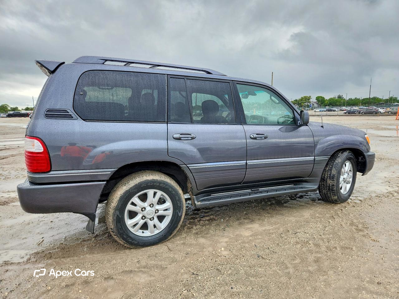 Lexus LX 2004