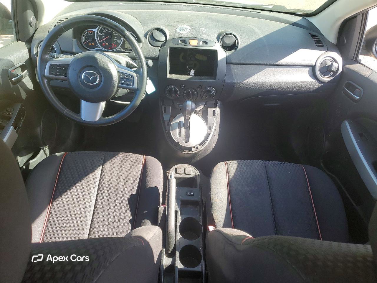 Mazda 2 2011