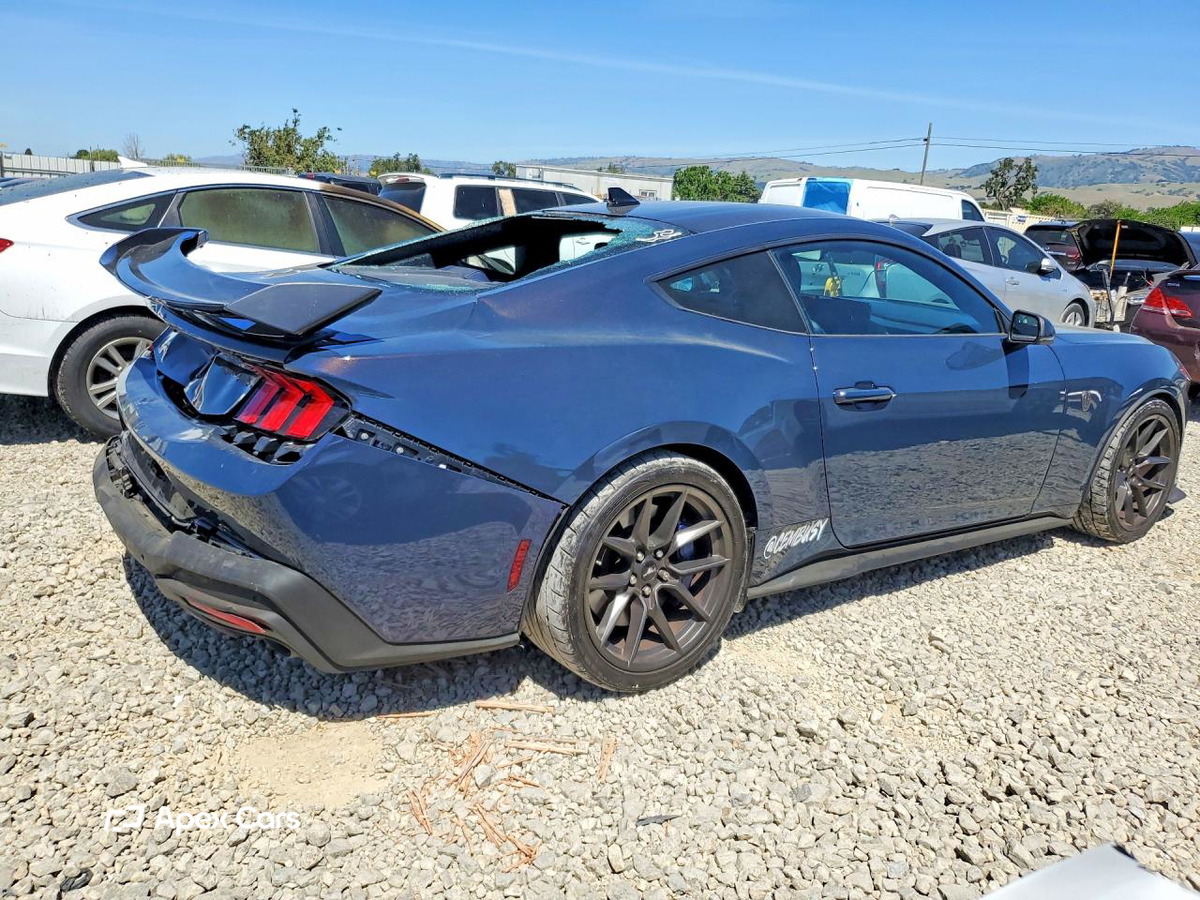 Ford Mustang 2024