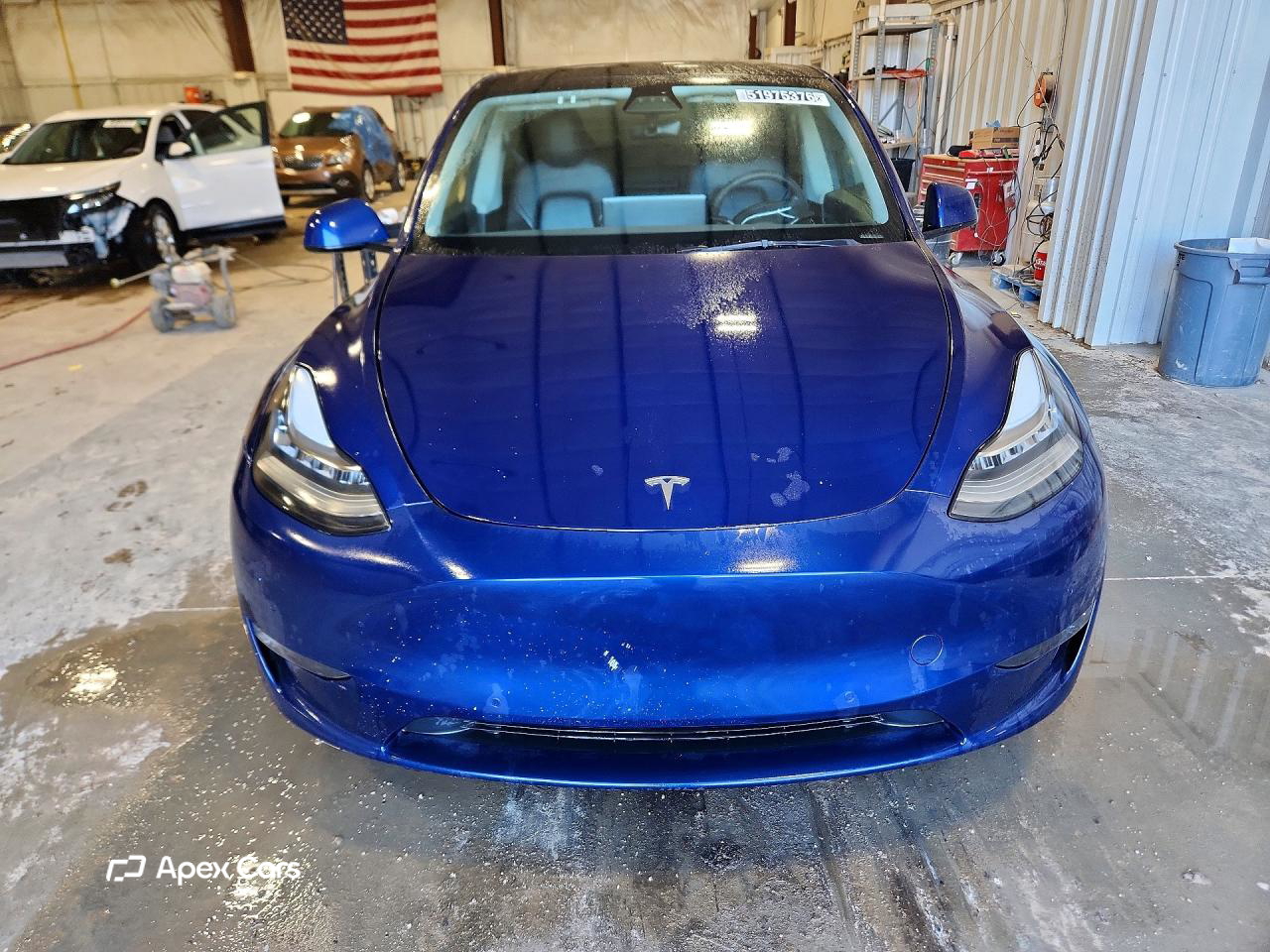 Tesla Model Y 2022