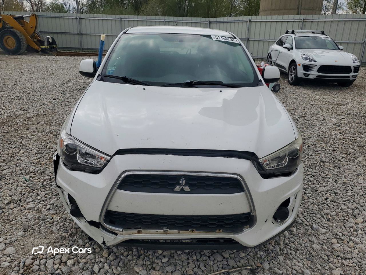 Mitsubishi Outlander 2013