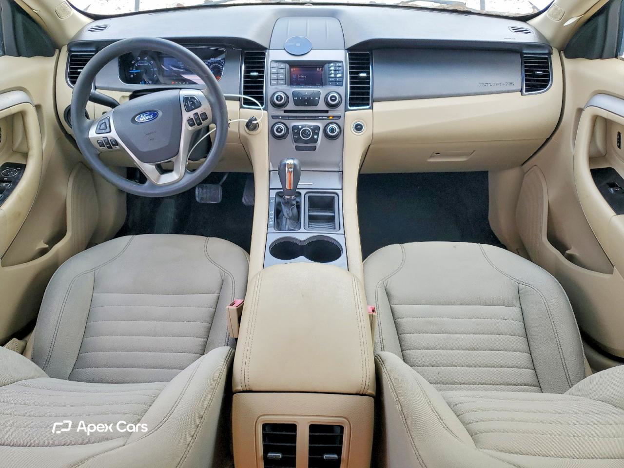 Ford Taurus 2016