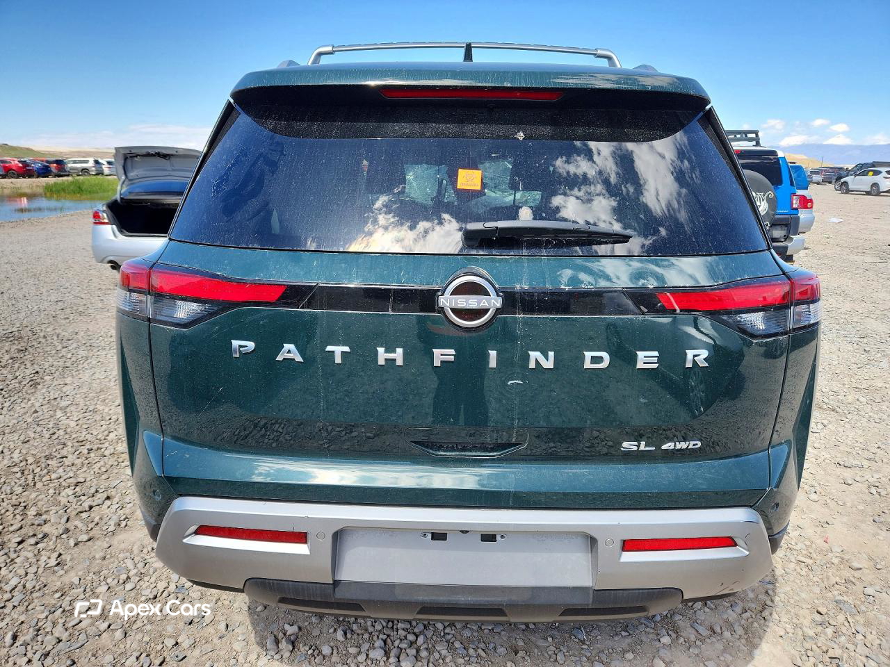 Nissan Pathfinder 2024