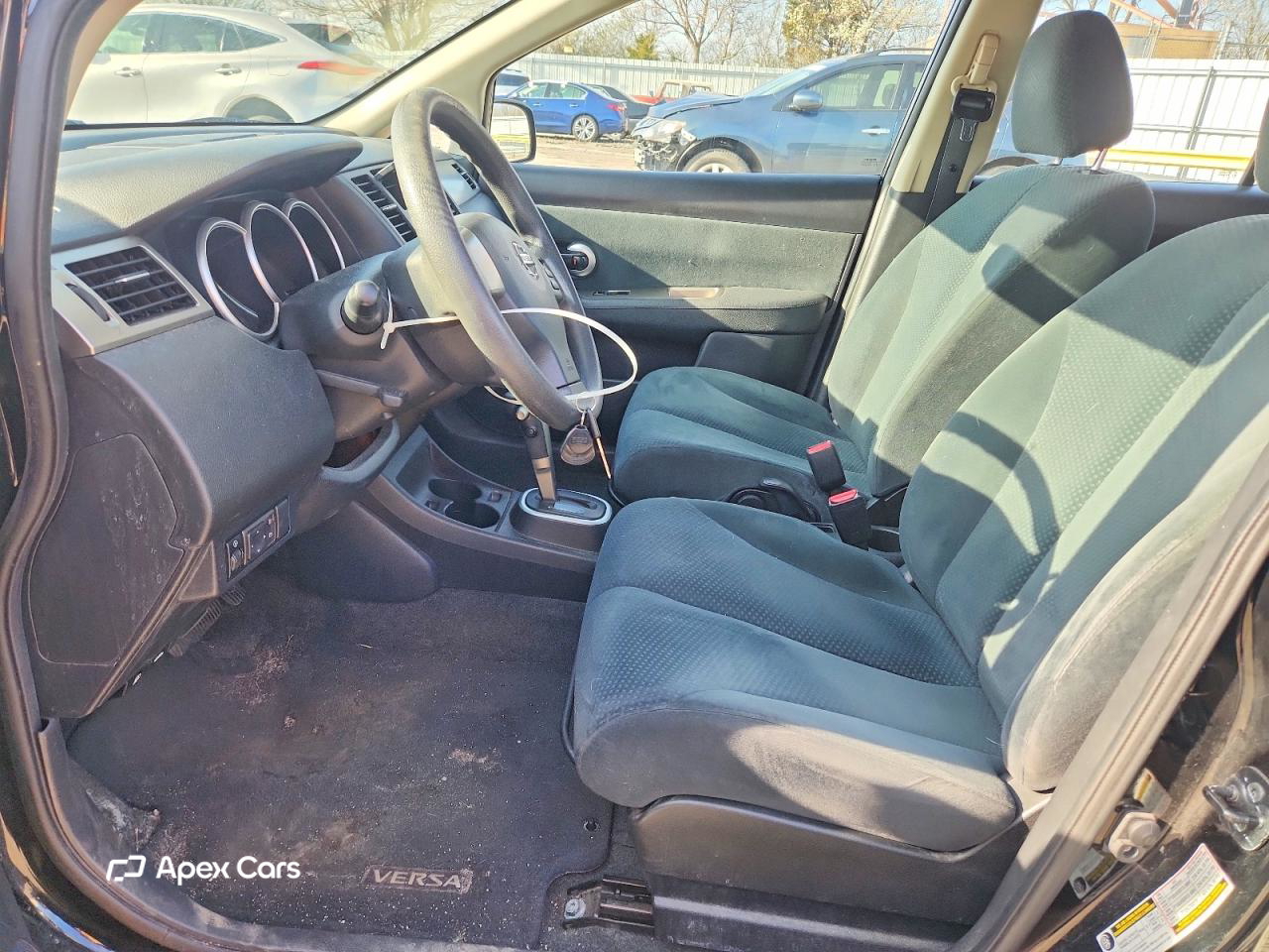 Nissan Versa 2010