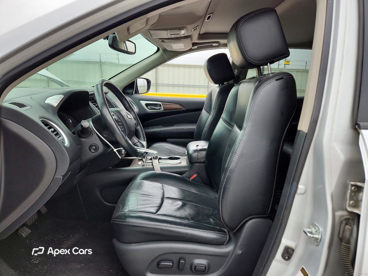 Nissan Pathfinder 2018
