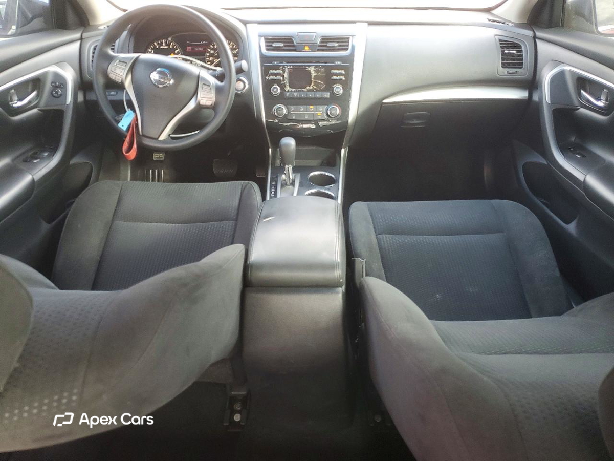 Nissan Altima 2015