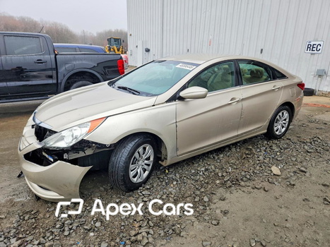 Hyundai Sonata 2011 - Image 1 of 12
