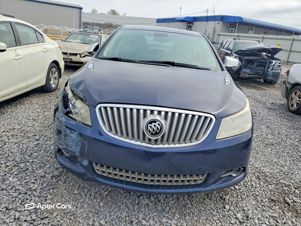 Buick LaCrosse 2011