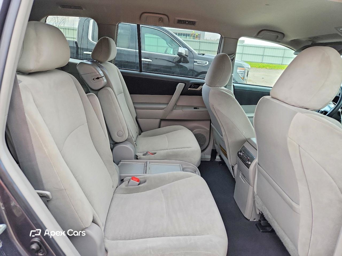 Toyota Highlander 2011