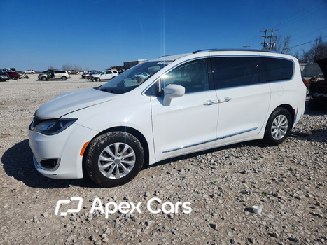 Chrysler Pacifica 2019 - Image 1 of 13
