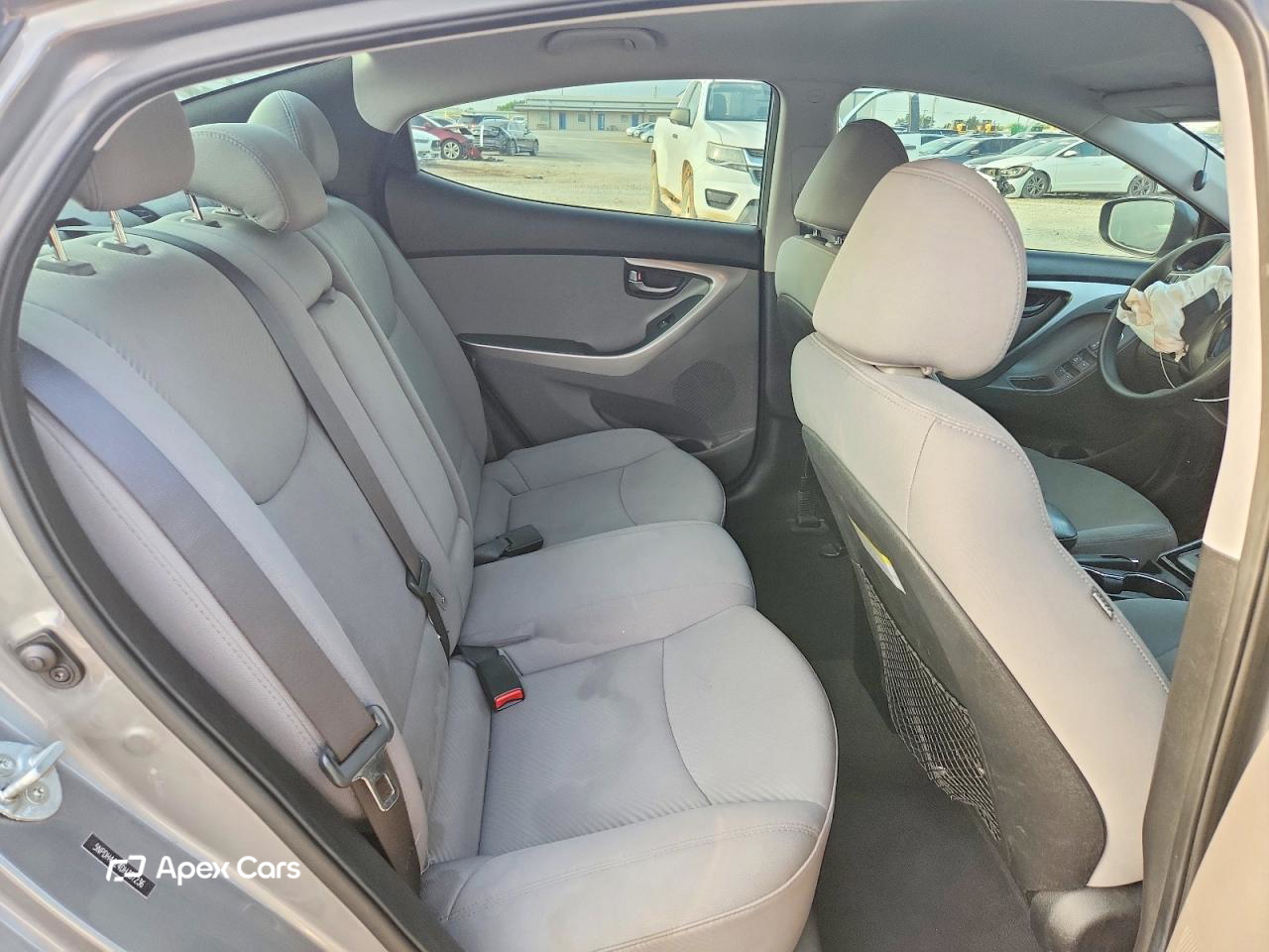 Hyundai Elantra 2013
