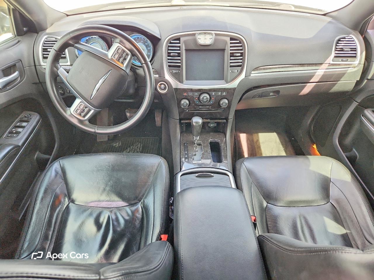 Chrysler 300 2011