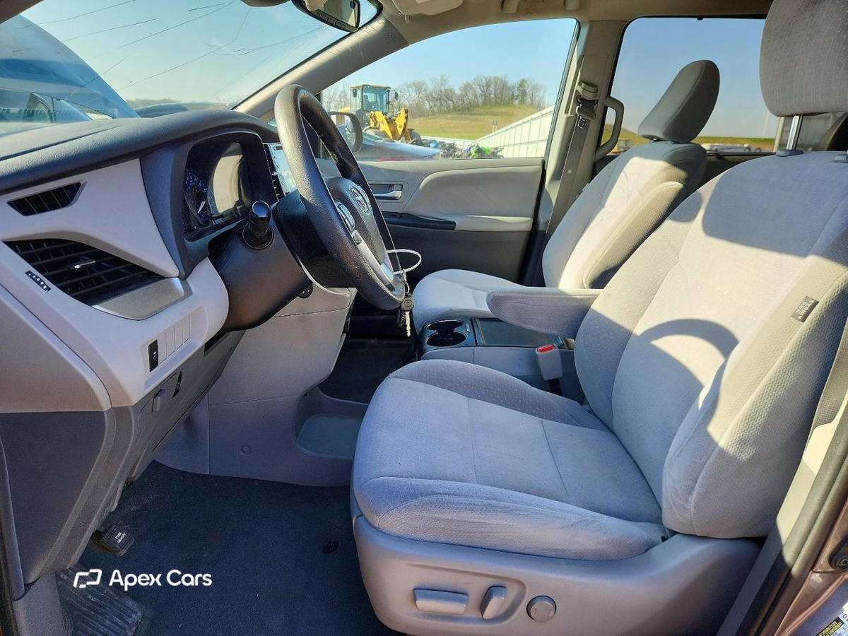 Toyota Sienna 2020