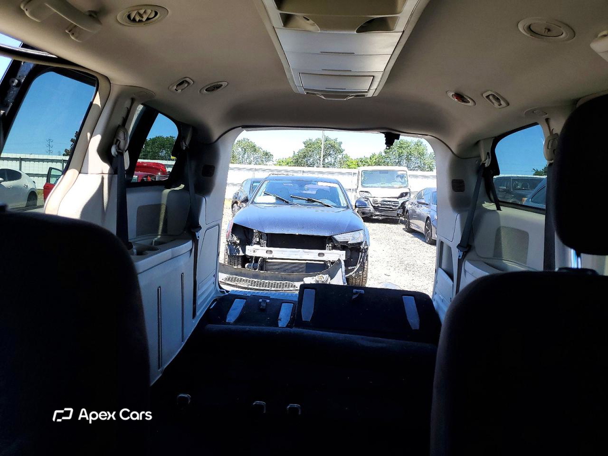 Dodge Caravan 2011