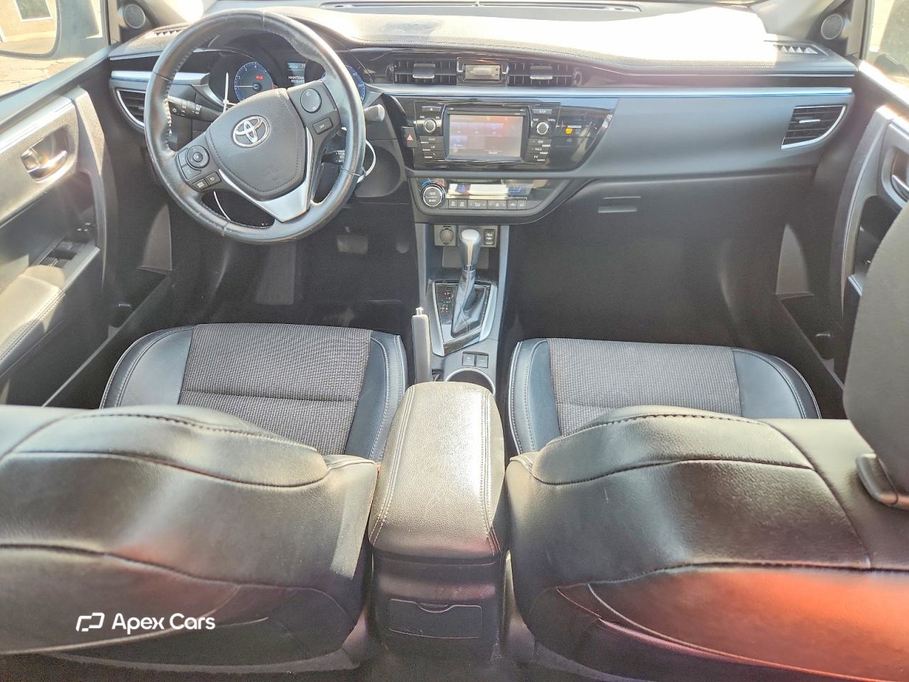 Toyota Corolla 2015