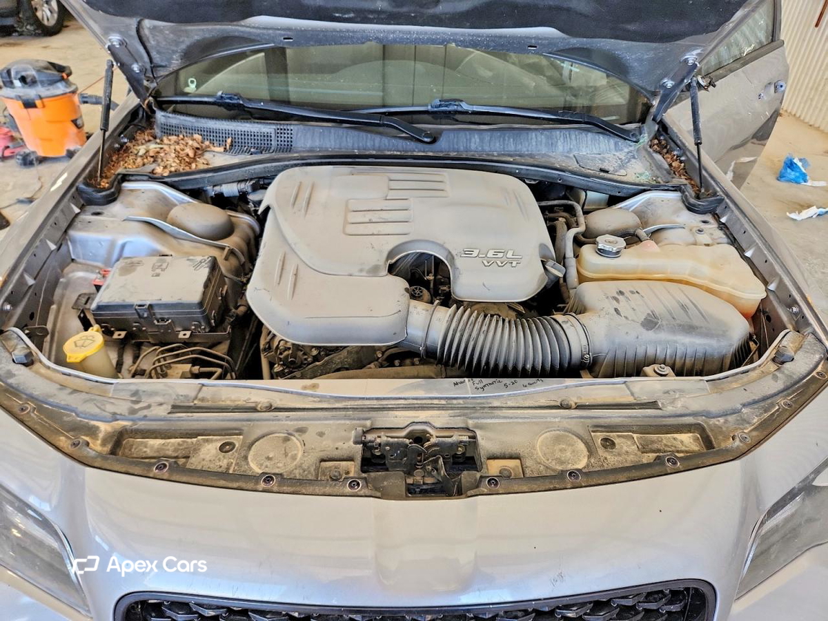 Chrysler 300 2016