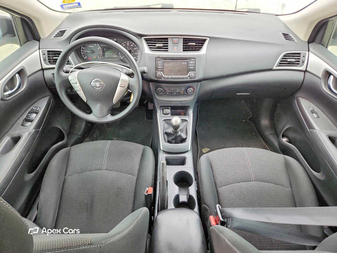 Nissan Sentra 2018