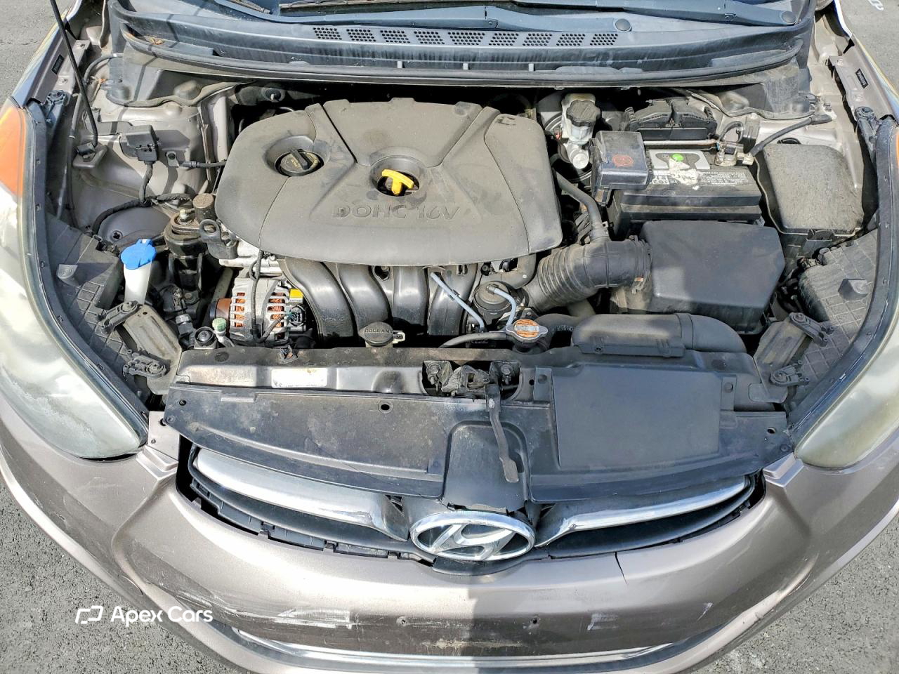 Hyundai Elantra 2012