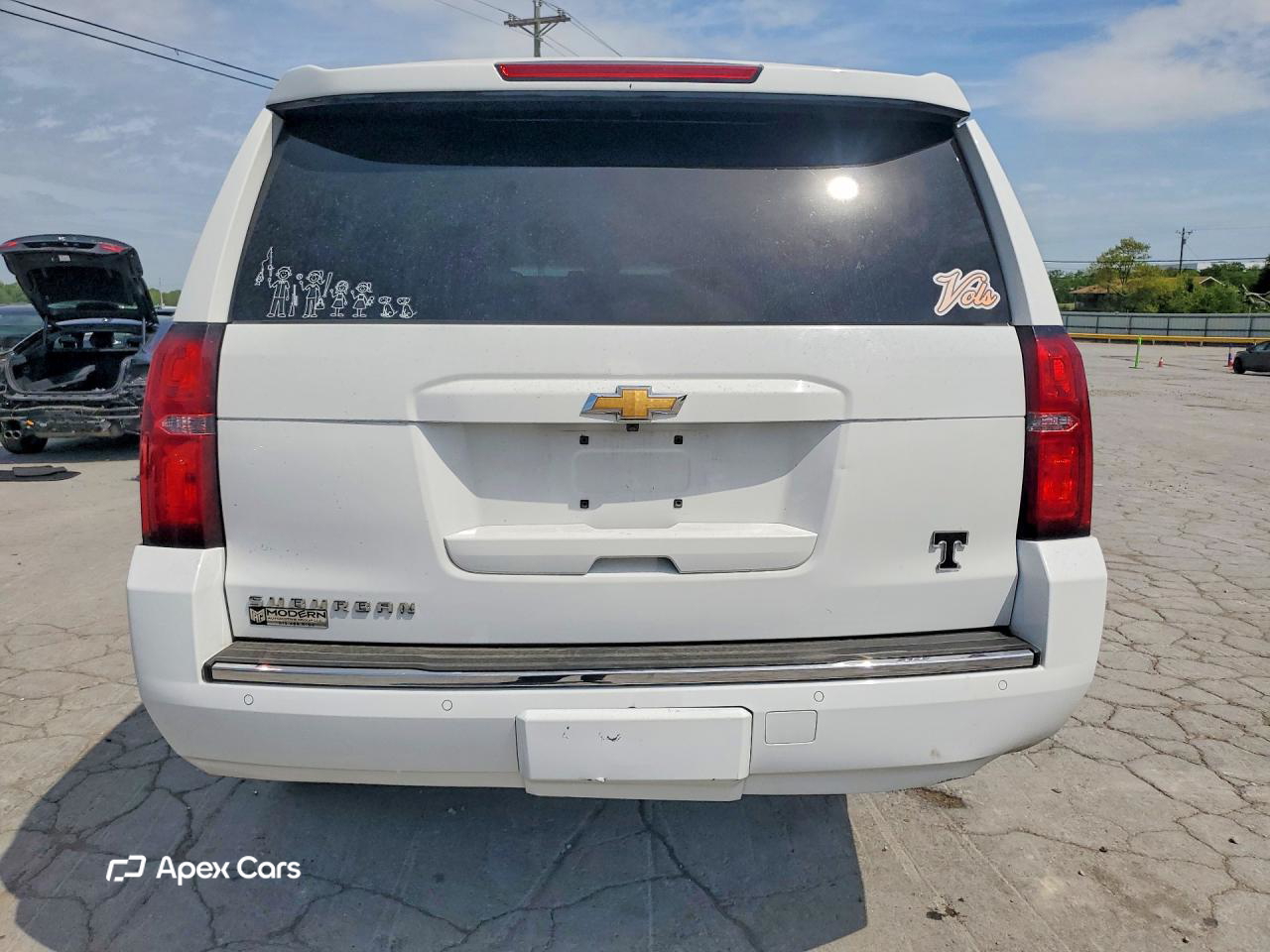 Chevrolet Suburban 2016