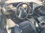Tesla Model S 2015