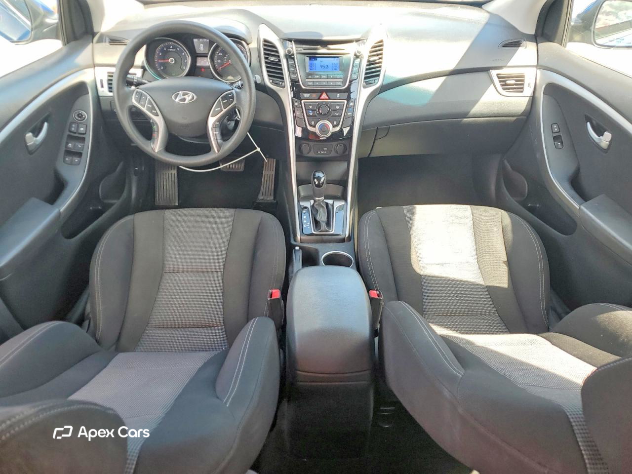 Hyundai Elantra 2017