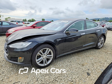 Tesla Model S 2014 - Image 1 of 12
