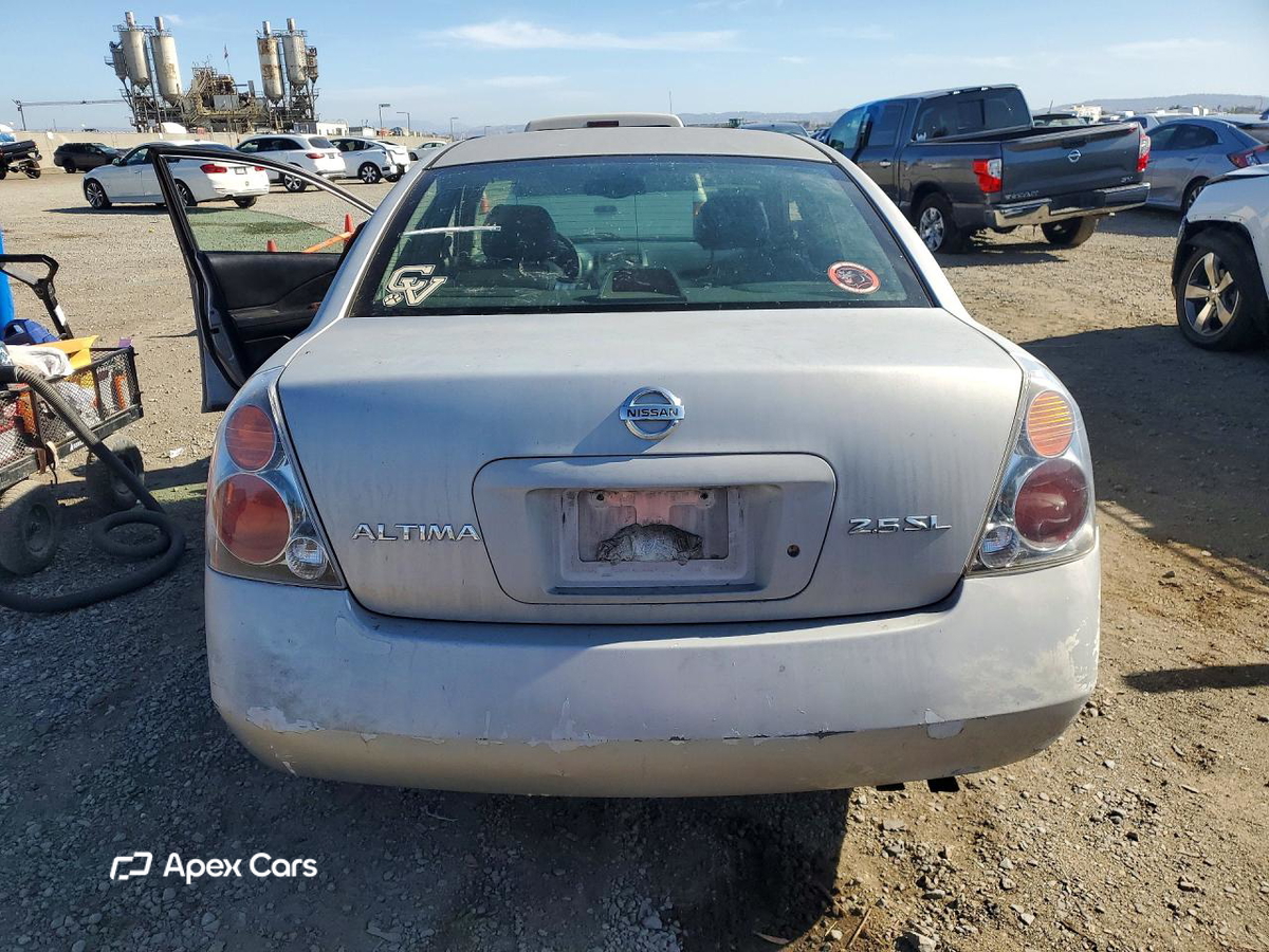 Nissan Altima 2003