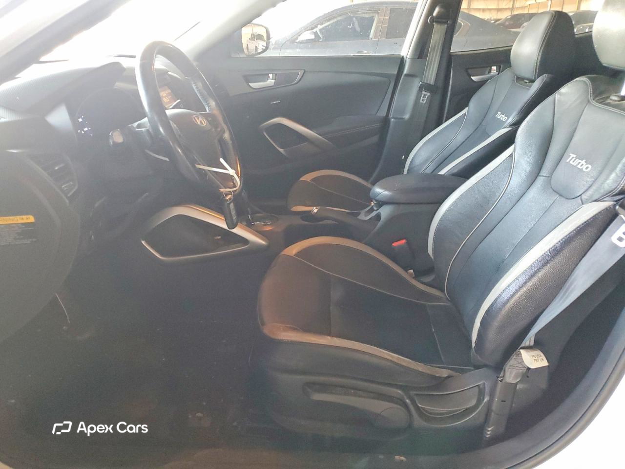Hyundai Veloster 2015