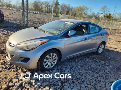 Hyundai Elantra 2012 - Image 1 of 5