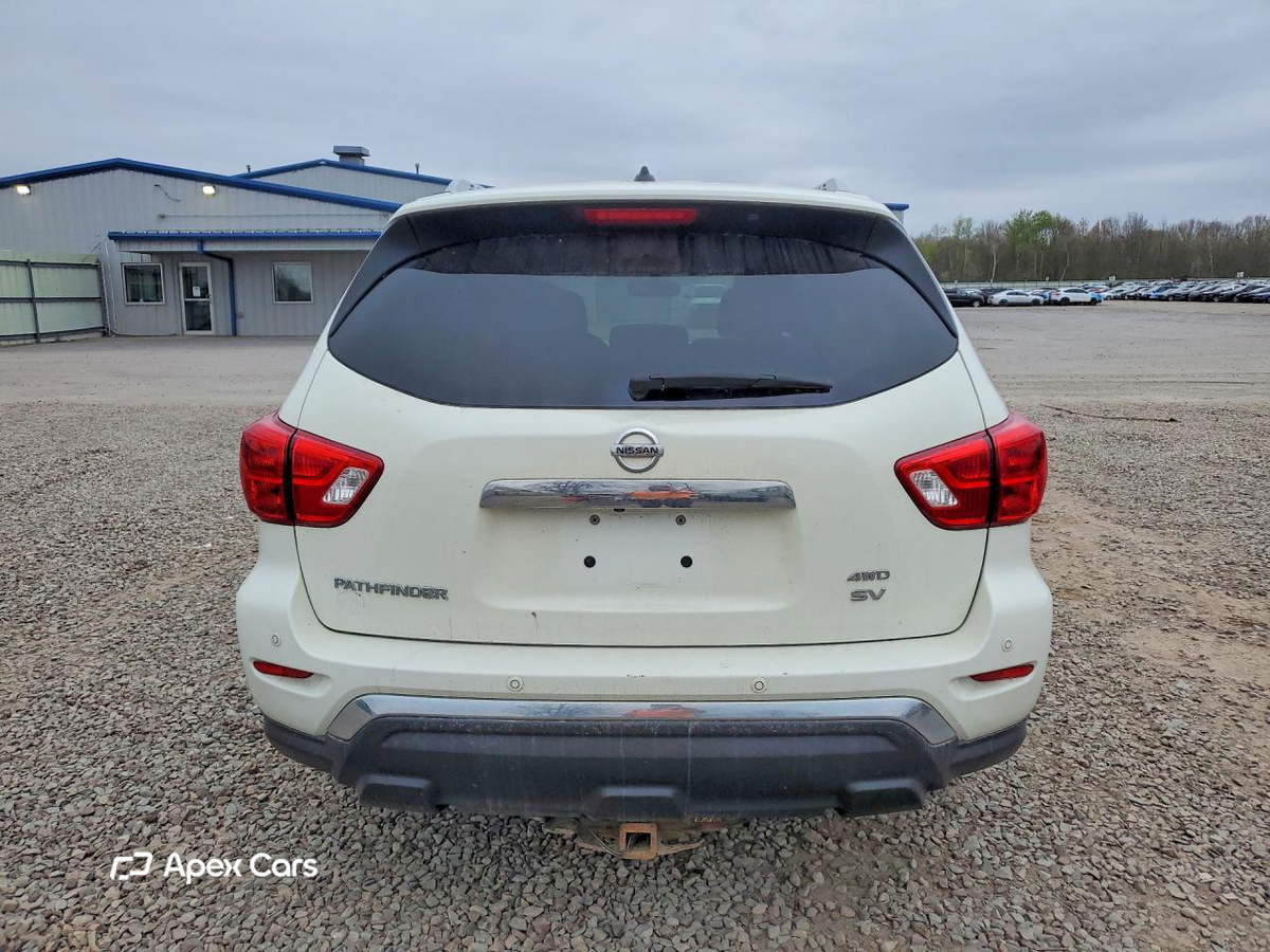 Nissan Pathfinder 2017