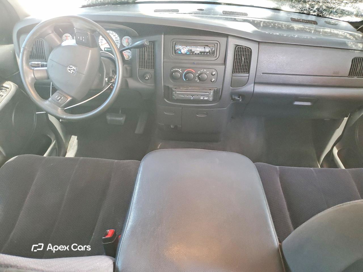 Dodge RAM 2004