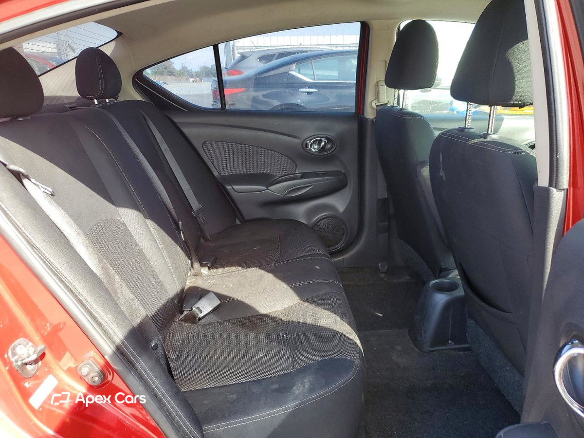 Nissan Versa 2014