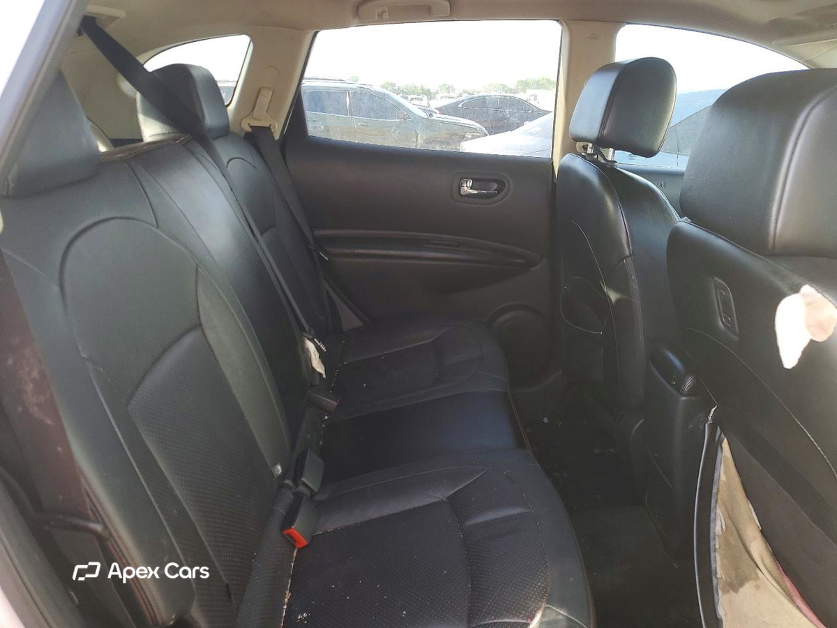Nissan Rogue 2012