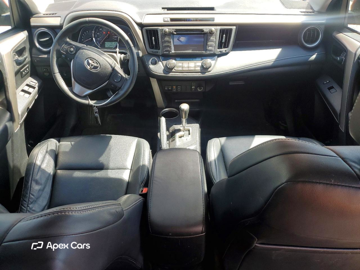 Toyota RAV 4 2015