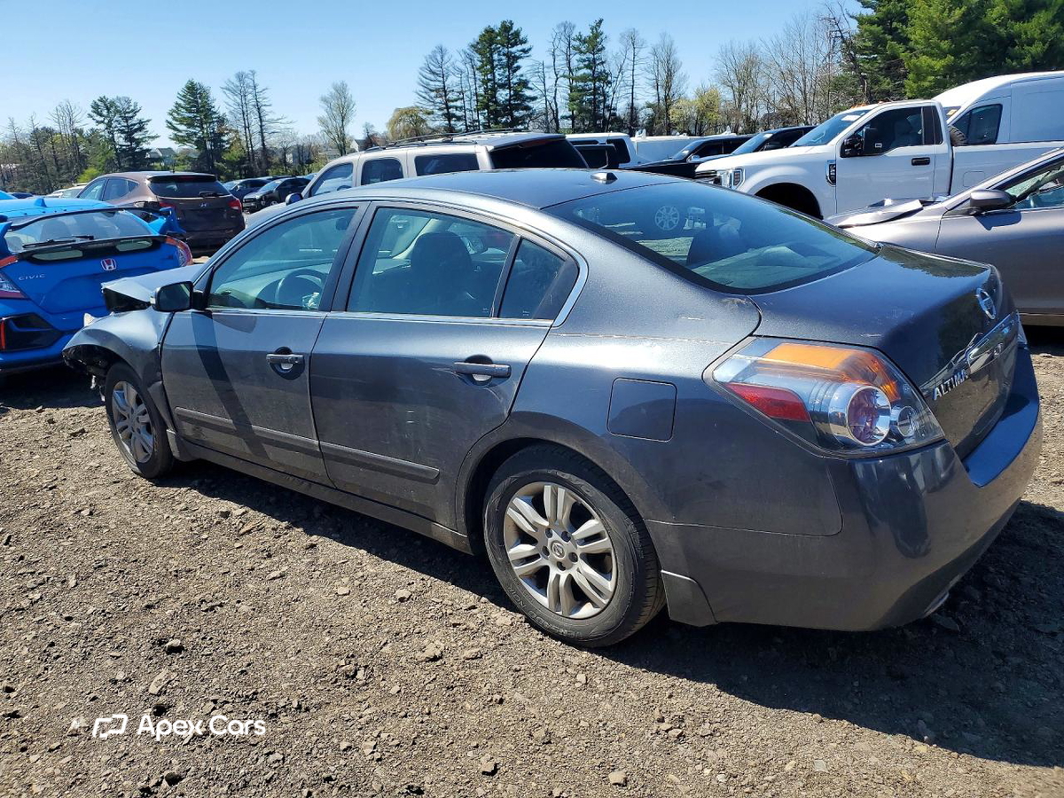 Nissan Altima 2011