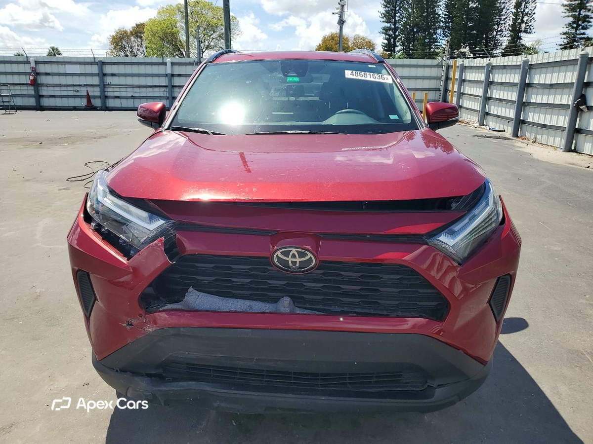 Toyota RAV 4 2025