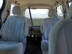 Toyota Sienna 2011
