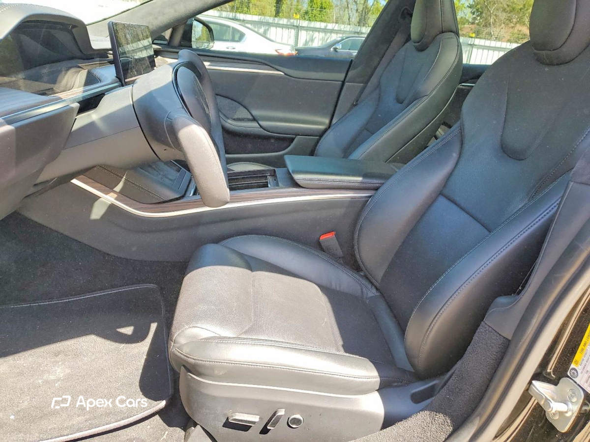 Tesla Model S 2023