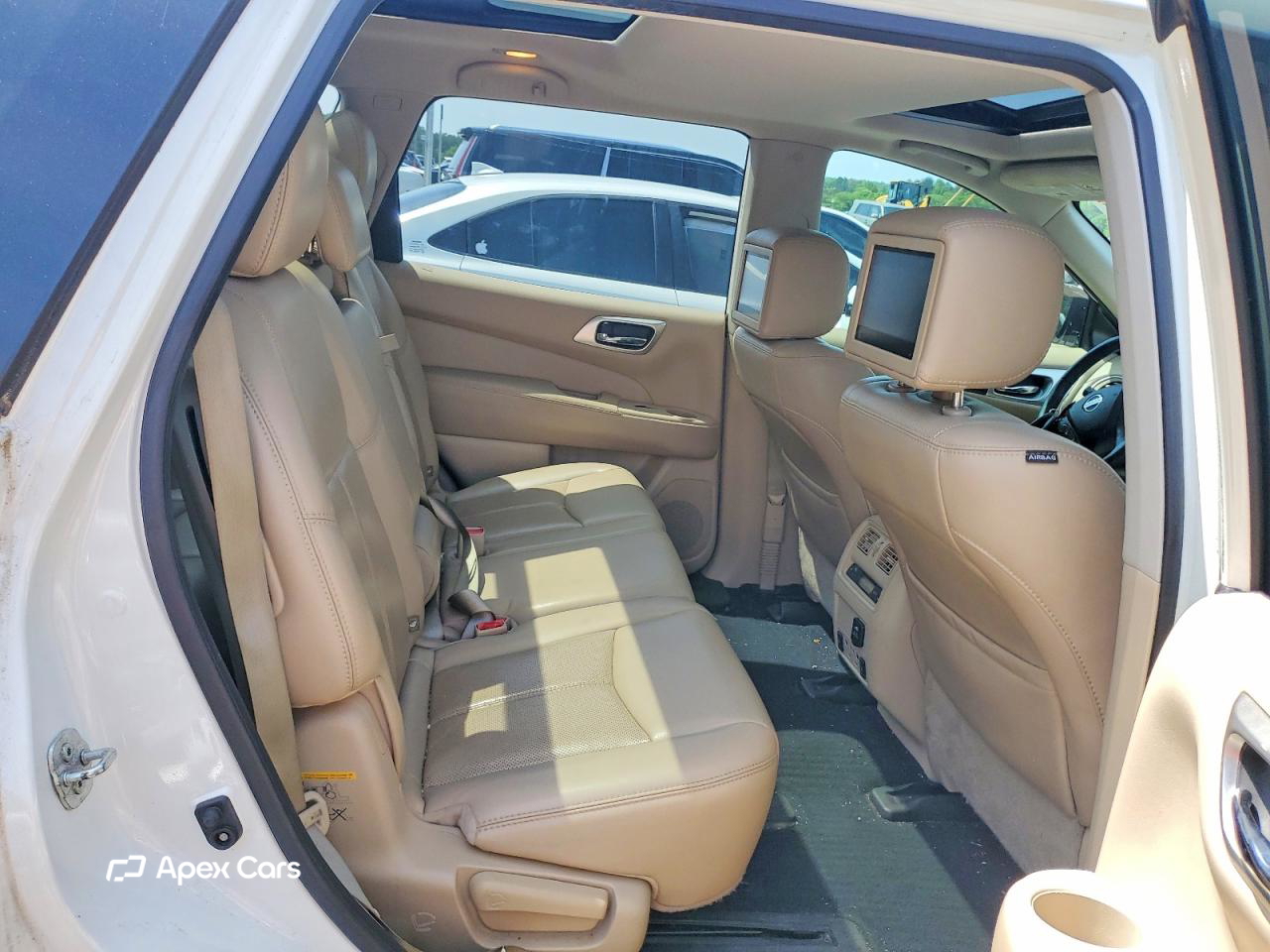 Nissan Pathfinder 2017