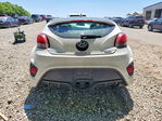 Hyundai Veloster 2013