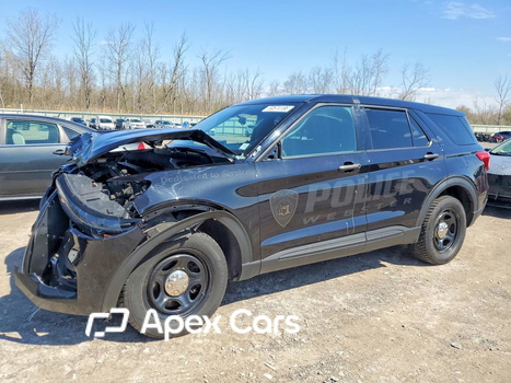 Ford Explorer 2022 - Image 1 of 13