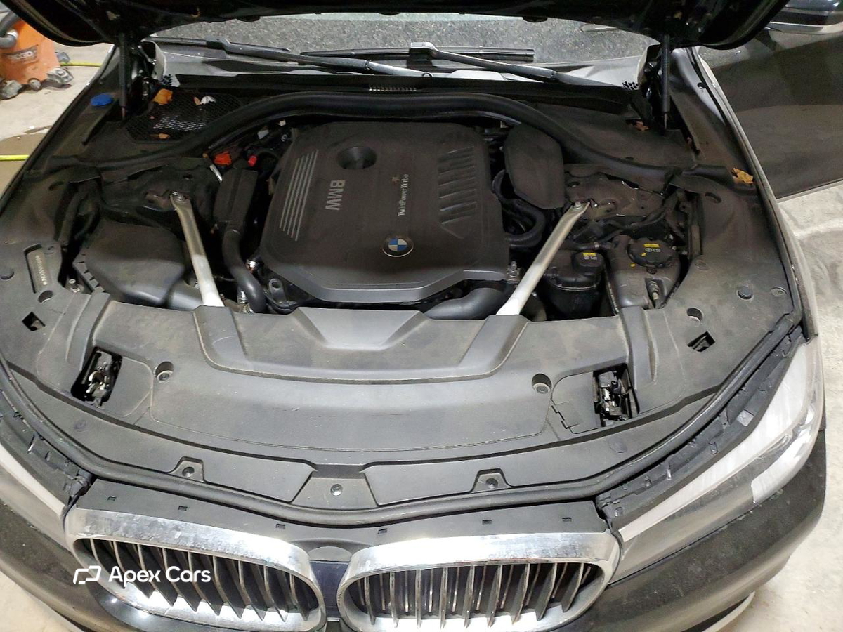 BMW Series 7 2019