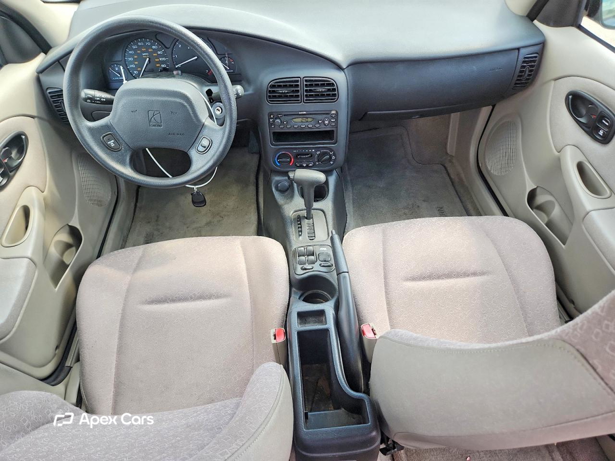 Saturn SL 2002