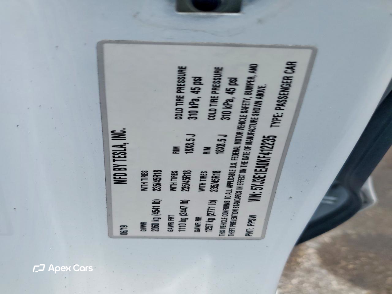 Tesla Model 3 2019