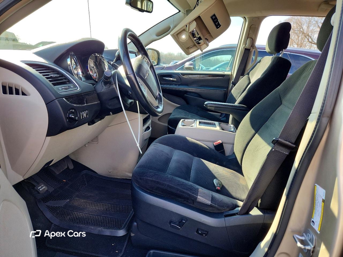 Chrysler Voyager 2015